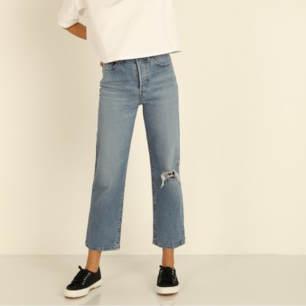 Levi's Ribcage Jeans - Picture 3 of 9